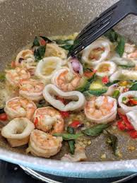 Masukkan brokoli,daun bawang,udang dan kacau hingga udang kemerahan. Makan Malam Ala Western Bersama Spicy Buttermilk Spaghetti Sedap Mudah Patutlah Dapat 22k Share Keluarga