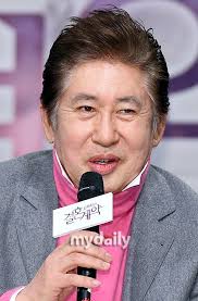 해당 여성 a씨는 김용건을 고소한 상태다. E Sogz11 Jtbom