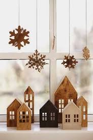 We have numerous creative christmas tree decorating ideas for people to go with. Designdreams By Anne Christmas Decorating Ideas Scandinavian Christmas Decorations Wooden Christmas Decorations Christmas Diy
