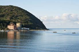 Tutti i comuni della costa coinvolti sono 34 le amministrazioni comunali scopri le coste, le baie, i golfi, le cale che caratterizzano la regione toscana e il suo territorio. Le Spiagge Piu Belle Della Costa Toscana Tra Livorno E La Maremma