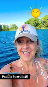 Loving my paddle board! Let me know if you have one? Where is a great spot  to go paddle boarding?