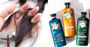 Disini ros ingin kongsikan dengan anda cara kurangkan rambut gugur untuk ibu selepas bersalin. Memang Function Teruk Wanita Kongsi Syampu Yang Best Bagi Lebatkan Semula Rambut Hijabista