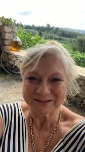 Enjoying a bit of folk in the vineyard