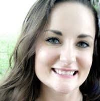 Kandyce Davis's Instagram, Twitter & Facebook