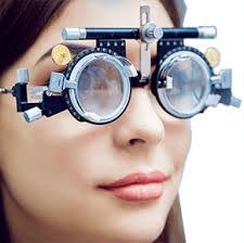 Luz Glass's Instagram, Twitter & Facebook