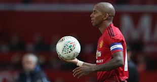 Ashley young mengonfirmasi kepulangannya ke liga primer inggris dengan merapat ke klub lamanya aston villa. Ashley Young Makes Surprising Claim About Manchester Derby