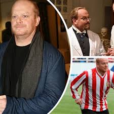 He is an actor and writer, known for karamazovi (2008), krídla vánoc (2013) and vlastníci (2019). David Novotny O Dejvickem Divadle Tam Kazdy Spi Dvoukolove Doma Venku Expres Cz