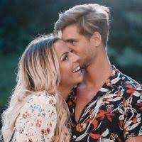 Camille froment des marseillais avec son compagnon, sur instagram, septembre 2020. Camille Froment Et Dadinho Zelyana Premier Metier Phobie Ils Se Confient Interview Purebreak