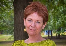 Suzanne Rhodes's Instagram, Twitter & Facebook