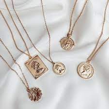 Jessi Necklace Two Faced Pendant Keep Jewelry Jewelry Inspiration Jewelry Accessories