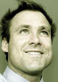 EVEREST NEWS- Khumbu Chronicles-Mountaineering climbing news!