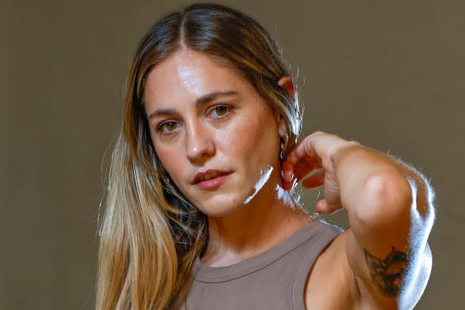 Rochi Igarzábal: de cómo la afectó la fama a su nuevo desafío actoral y su  casamiento “no tradicional” - LA NACION