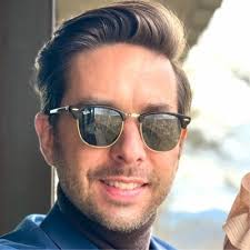 Exciting news at Donatos Pizza! Please join us in welcoming Jamie Barcelona  as our new Vice President of People. 🎉 Jamie brings 15+ years of HR  expertise and a passion for fostering