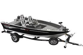 This boat has an estimated 140 hours use and is as nice a boat you will find in the year range. 2020 Alumacraft Classic 165 Cs Suzuki For Sale In Waubaushene On Marsh S Marina Waubaushene On 705 538 2285