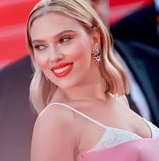 Scarlett Johansson fan page.