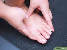 3 Ways To Soften And Smooth Your Feet Wikihow