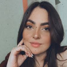 Esmeralda Solis (@esmeraldasg3)