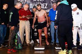 Гвадалахара, халиско, мексика сантос сауль альварес барраган (исп. Canelo S Brother Ramon Alvarez Shockingly Scales 4 6lbs Over For Title Bout