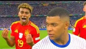 VISCA BARCELONE Yes ✓ Or No ❎