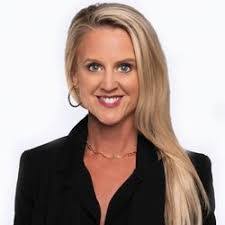 Karen Eason's Instagram, Twitter & Facebook