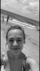 Bonnie Steadman (@bonniesteadman)