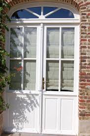 A compter du 6 septembre, une évolution des tarifs sera appliquée en rapport à la hausse des coûts de matières premières. Double Porte D Entree Blanche A Angiens Fabrication Sur Mesure Menuiserie Interieur Et Exterieur A Paluel