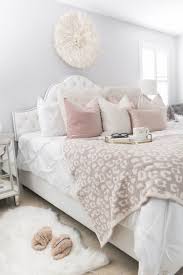 Since the bedroom is used for sleeping, you need to make it as comfortable as you can. 25 Best Cozy Bedroom Decor Ideas And Designs For 2020 For Lovely Feminine Bedroom Decorating Ideas Awesome Decors