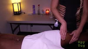 Free Black guy enjoying a happy ending massage Porn Video HD