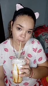 Amiche Gutierrez was live.