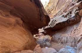 Crack Canyon , Utah