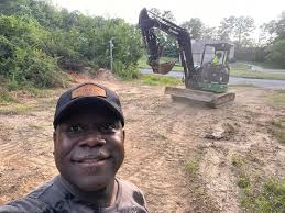 So I get a call at 3:52 am. I ignored the call to answer it later this  morning. I called the number & ask did someone call Michael Ali? She said I