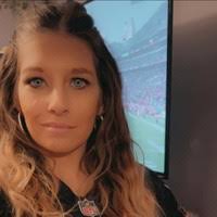 Dana Mattingly's Instagram, Twitter & Facebook