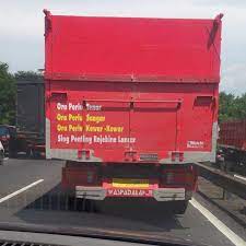 Berikut ini beberapa tulisan kreatif belakang truk yang read more… 6 Tulisan Penuh Makna Di Belakang Truk Ini Bikin Cengar Cengir Hot Liputan6 Com
