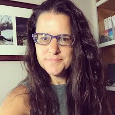 Amanda Kingsley's Instagram, Twitter & Facebook