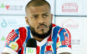 Atacante que integrou o 'Bonde da Stella' no Flamengo é apresentado pelo  Bahia