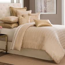 New look furniture is a locally owned and operated furniture store in the lake charles area. Aico Michael Amini Aurora 10pc King Comforter Set Gold Cl1a Clearance Sale Unlimited Furniture