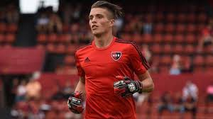 Regarded as the fastest human being ever timed, he is the first man to hold both. Unsain Fue Vendido De Forma Sorpresiva A Defensa Y Justicia Rosarioplus