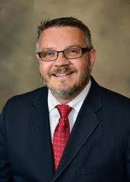 Chris Mandel's Instagram, Twitter & Facebook