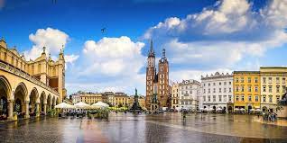 Desayuno y salida hacia czestochowa, capital religiosa de polonia y centro de peregrinación, mundialmente. Circuit Polonia 2019 Cracovia Varsovia Polonia