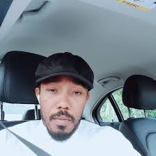 Life is so funny that no one knows that the Greatest Commentator Nigeria  ever produced was my brother: Late ERNEST OKONKWO of NANDO. HE MADE  FOOTBALL⚽ LOVABLE. Nando has really tried for