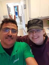 Karin, Ahmad, Hanna, Memli och Calle är dagens mästerkockar.