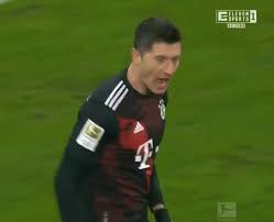 Tak od soboty wygląda bilans roberta lewandowskiego w spotkaniach z fc augsburg. Tak Lewandowski Pobil Rekord Bundesligi Fenomen Kolejny Gol Polaka Wideo Pilka Nozna Sport Pl