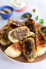 Arayes Grilled Meat Stuffed Pitas What Jew Wanna Eat Recipe Food Grilled Meat Food Processor Recipes