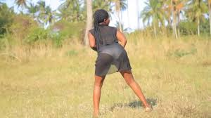 Wadada wacheza uchi wa mnyama kwenye stage youtube. Miuno Uswahilini Full Kujiachia Xnxx Com