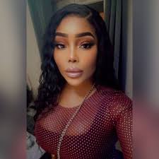 Is it best to bring US dollars or Eastern Caribbean dollars? Thanks!