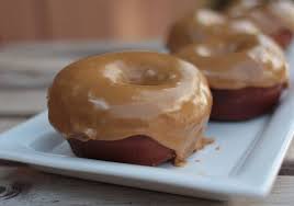 Yaps, kue yang satu ini memiliki rasa cokelat khas, serta bertekstur lembut. 10 Resep Donat Yang Bisa Anda Coba Sendiri Dirumah