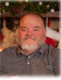 Darryl Chenoweth's Instagram, Twitter & Facebook