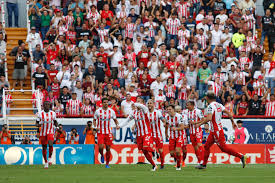Mira donde ver el partido en vivo online. Necaxa Se Lleva La Ventaja En La Ida Sobre Rayados