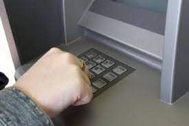 Geld abheben und bargeldlos mit pin bezahlen. Deutsche Bank Kostenlos Geld Abheben Bei Den Partnerbanken
