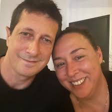 Is aquarium-safe silicone better than hardware store silicone?